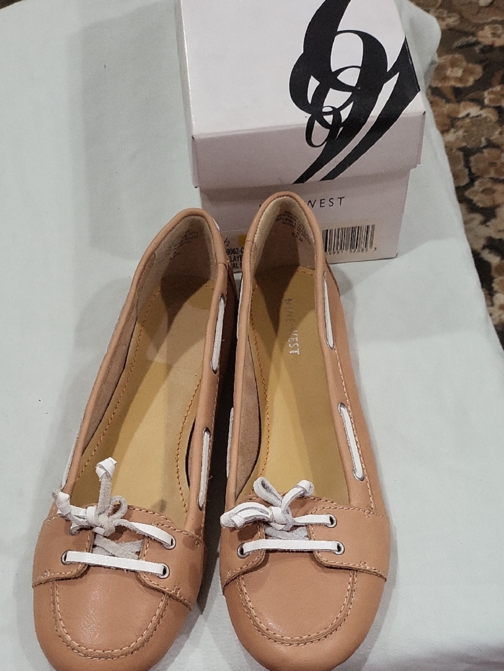 Nine West Women's Tan Leather Slip-On Boat Flats with White Laces